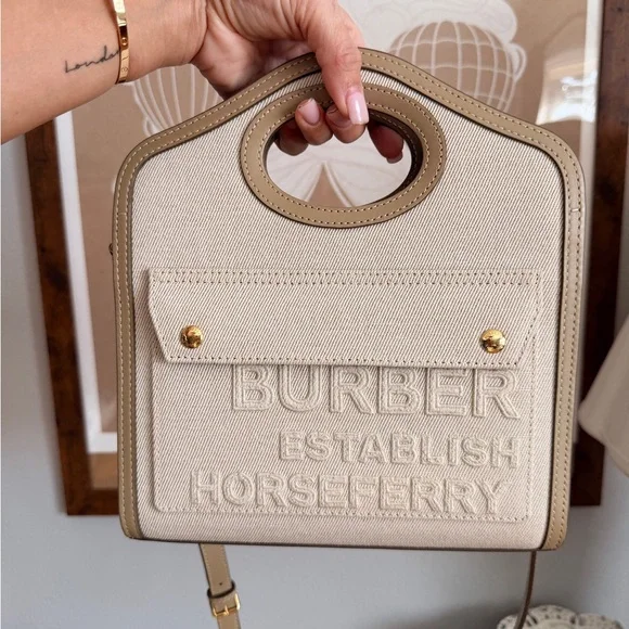 Burberry Small Pocket Bag in Ecru and Toile Canvas - Picture 2 of 6